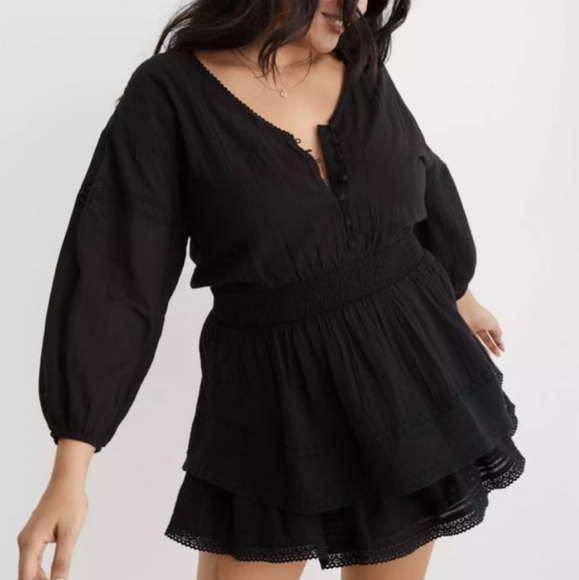 aerie Dresses & Skirts - Aerie Rock 'N' Ruffle Minidress Women's Size Large Black with Lace Details